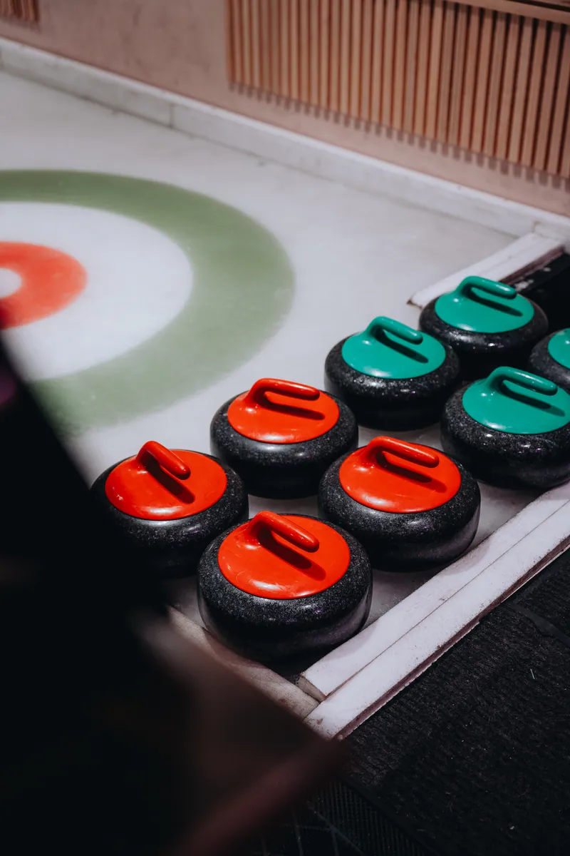 Ice Curling